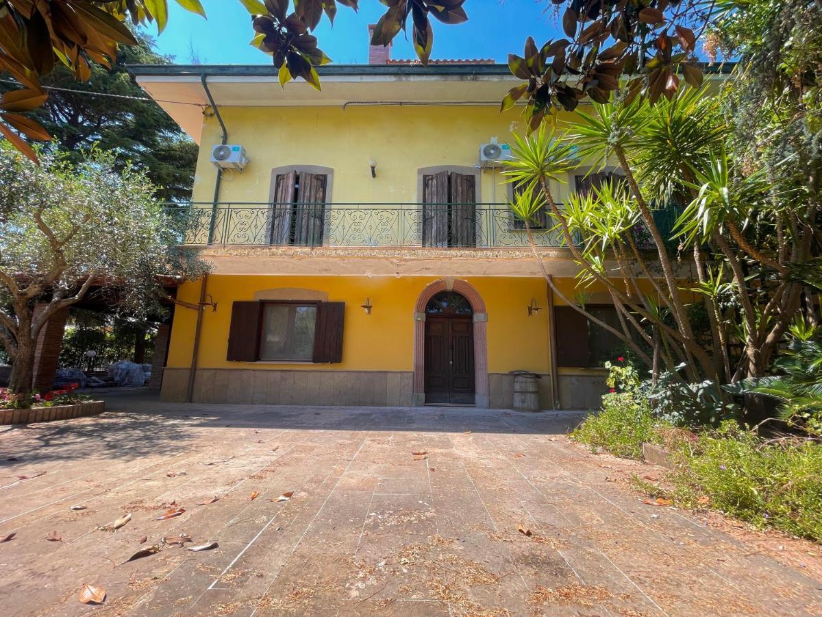 Agriturismo Al Gallo Verde Altavilla Silentina ภายนอก รูปภาพ