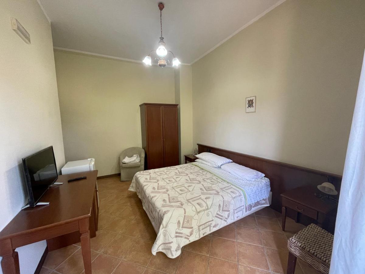 Agriturismo Al Gallo Verde Altavilla Silentina ภายนอก รูปภาพ